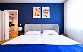 Rosengarten Apartments Fürth, Moderne Serviced Apartments in Citylage, ganze Ferienwohnung 50 m2, nahe Nürnberg, Metro, Sauna